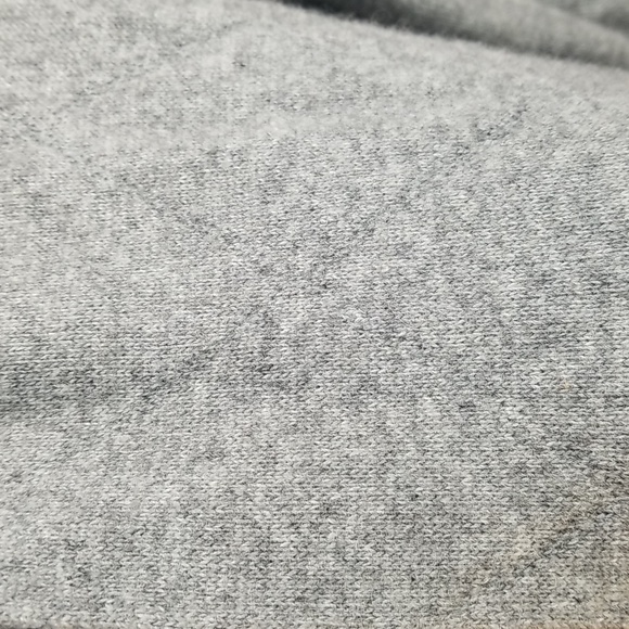 Women's grey merino wool cashmere cardigan made in Italy.  Hekla & Co. - Picture 5 of 9